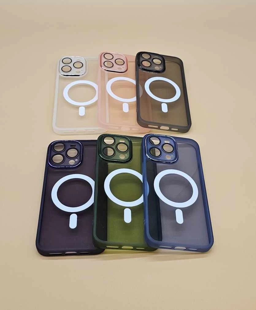 كفر شفاف ملون للايفون