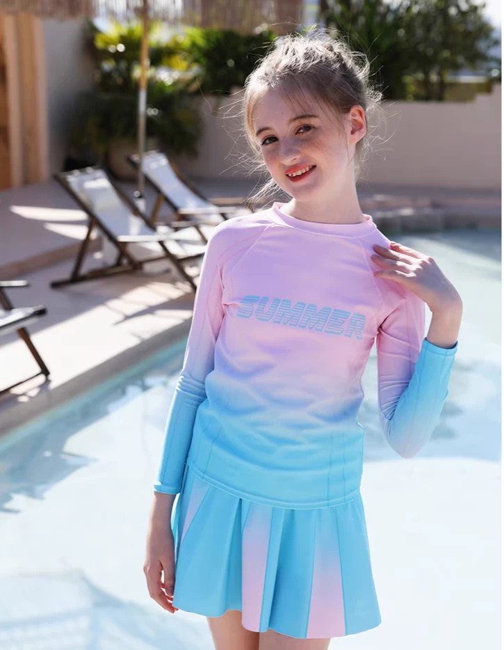 بدله سباحه بالوان متدرجه