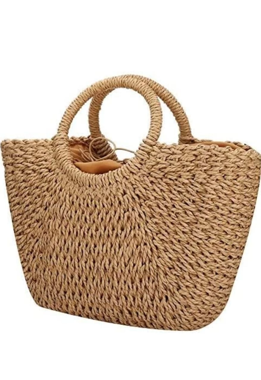 حقيبه من القش بتصميم عصري