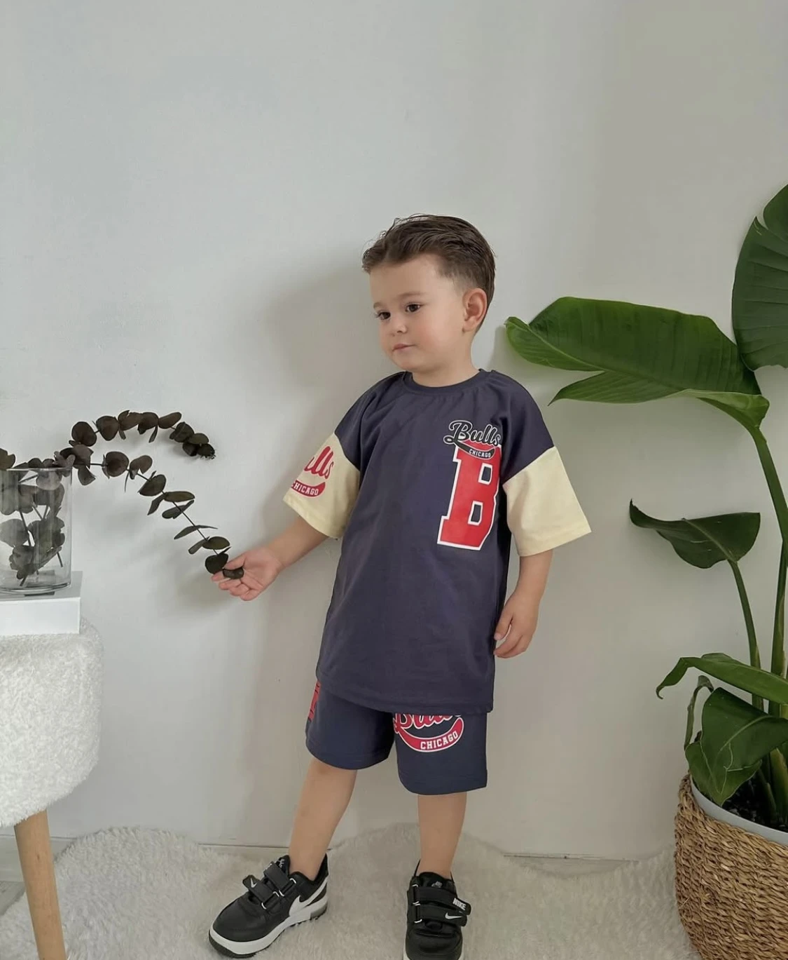 بدله انيقه من قطعتين للاولاد