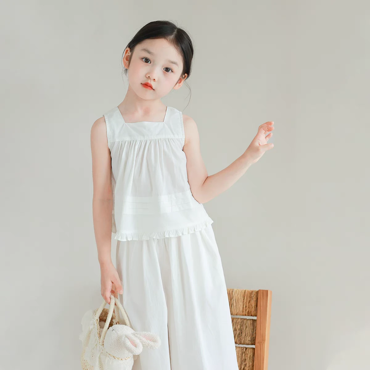 بدله بناتيه بتصميم بسيط