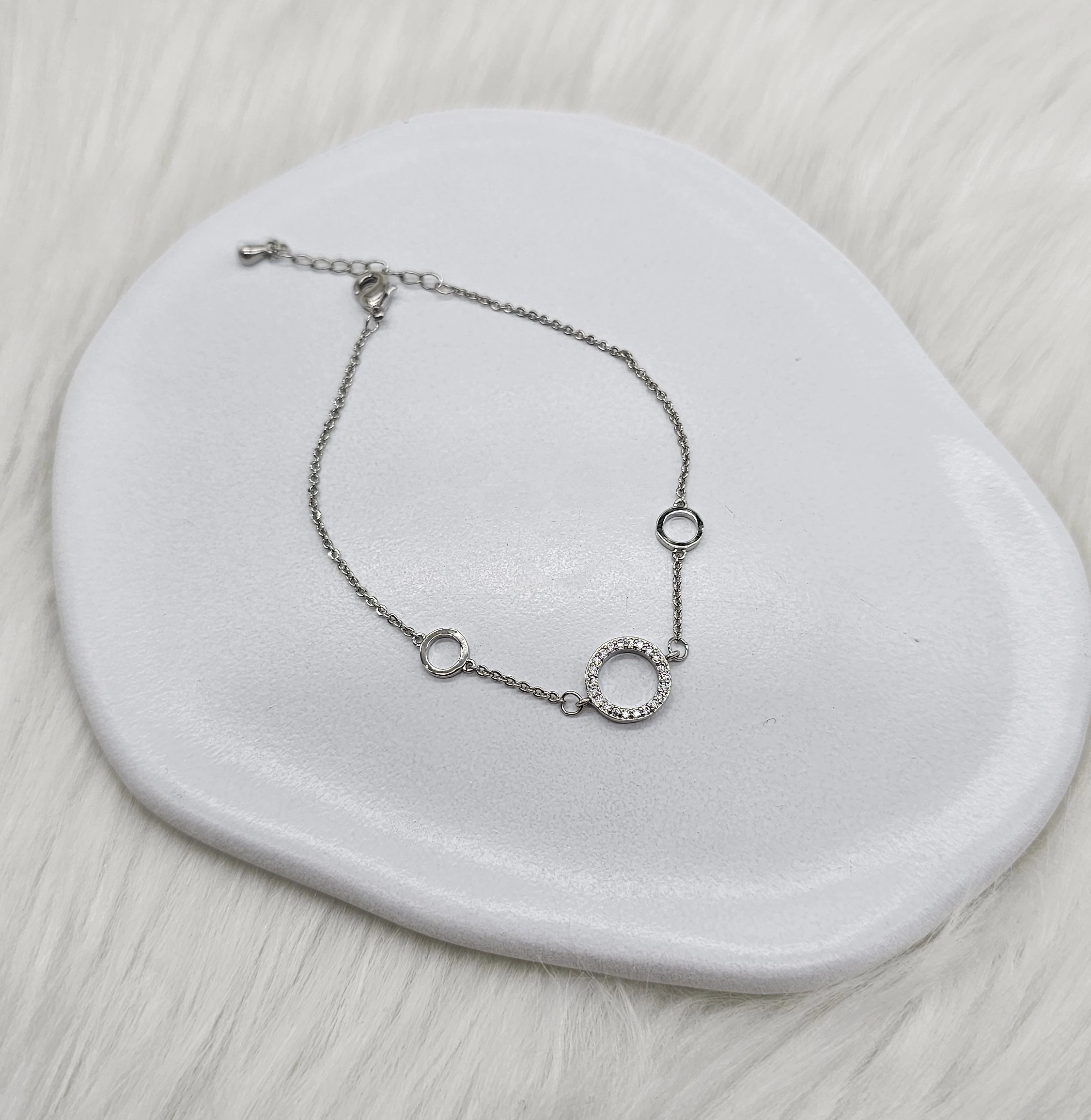 اسواره فضيه